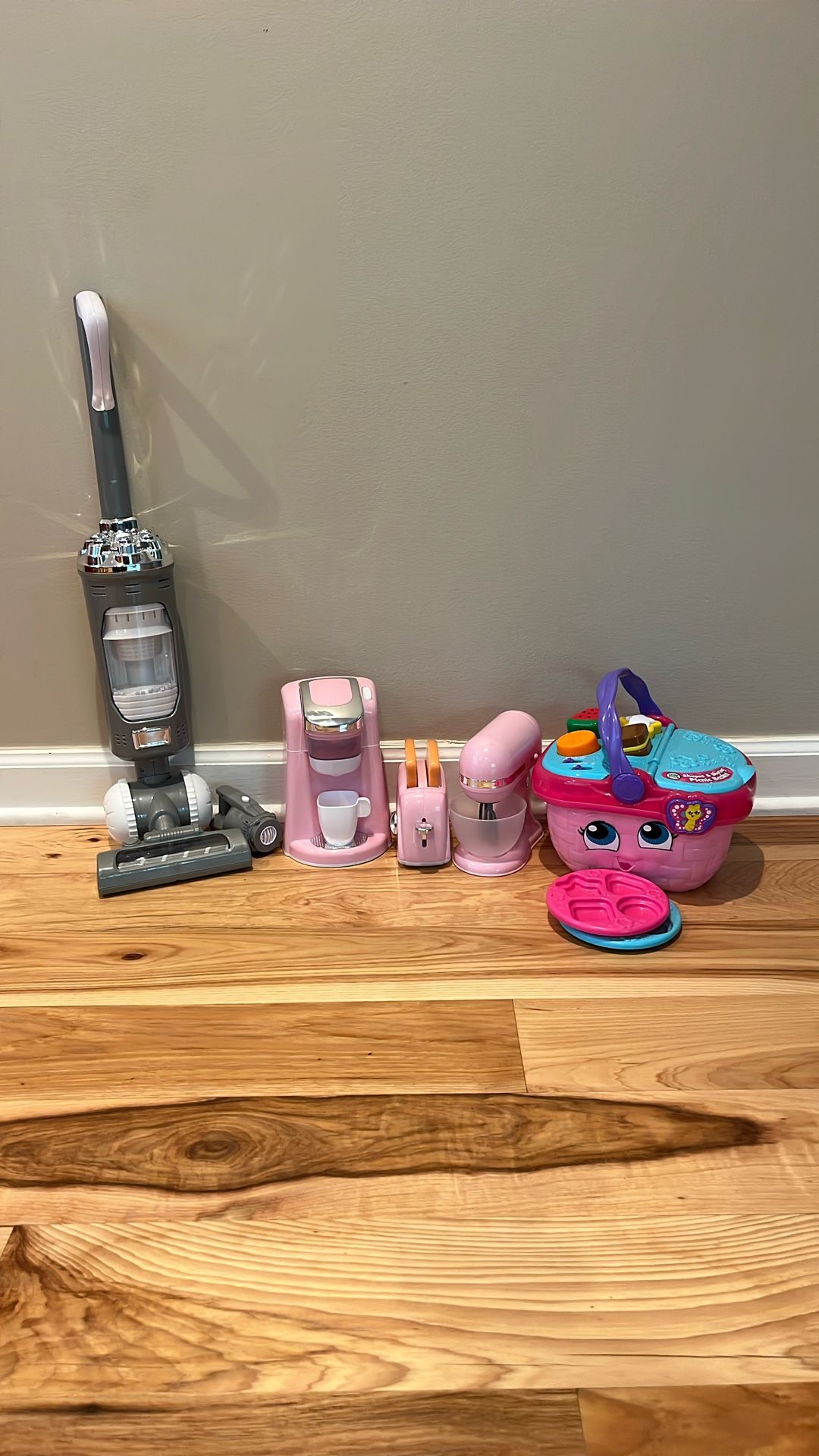 Kids Play kitchen/house Toys