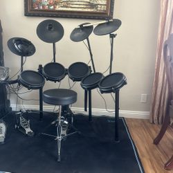 Drum Set -Alesis Electronic 