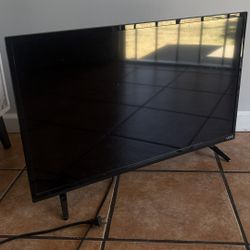 VIZIO 32’ INCH D-SERIES