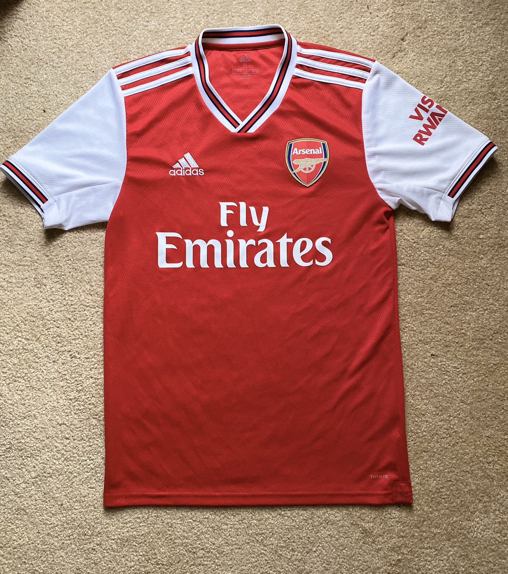 Arsenal FC 19/20 home kit