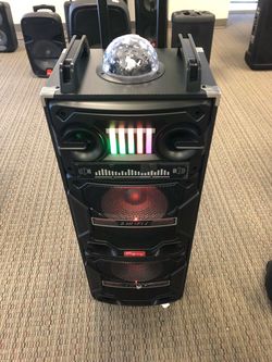 4,000 watt rechargeable Bluetooth speaker/aux/fm/USB and SD port/microphone for karaoke/brand new!!