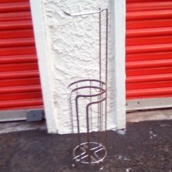 Toilet Paper Holder Pickup Between 2:00-10:45 Pm Rainbow/Charleston Cash Only Read Description 
