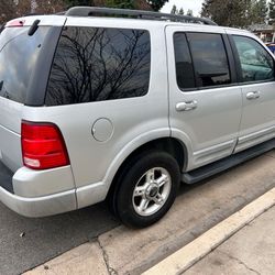 2002 Ford Explorer
