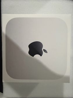 Mac Mini M6 24GB Ram/256GB Storage + Dock/Stand with extra ports + discounted Storage upgrade