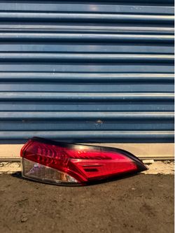 Toyota Corolla 2020 2021 2022... 2023 2024 2025 ... 2026 Right Side LED Tail Light OEM