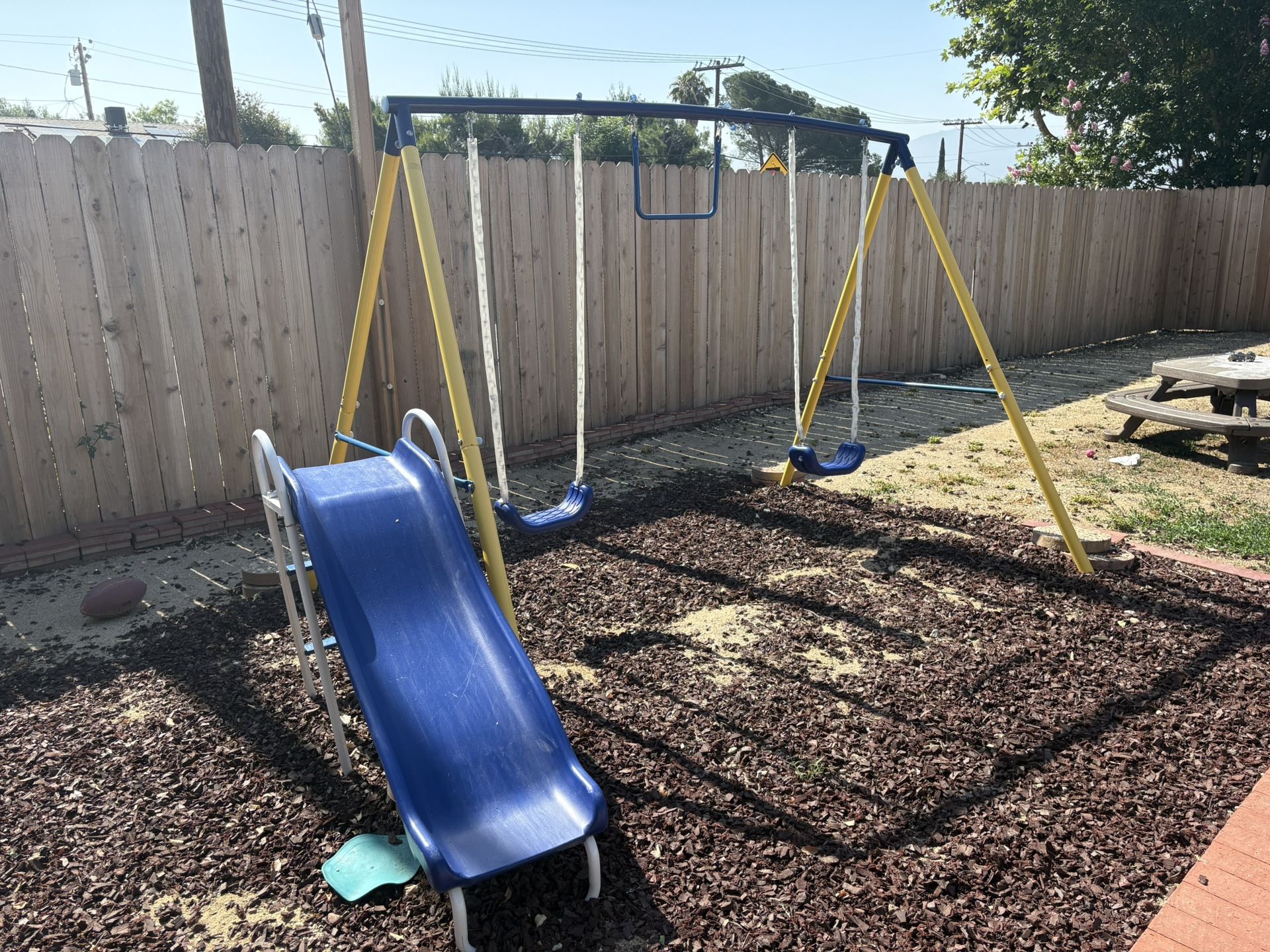Swing set