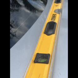 Dewalt Level 