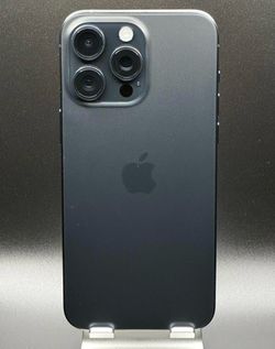 iPhone 15 Pro Max Factory Unlocked