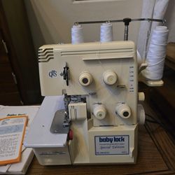 Baby Lock BLSE300 Special Edition Serger