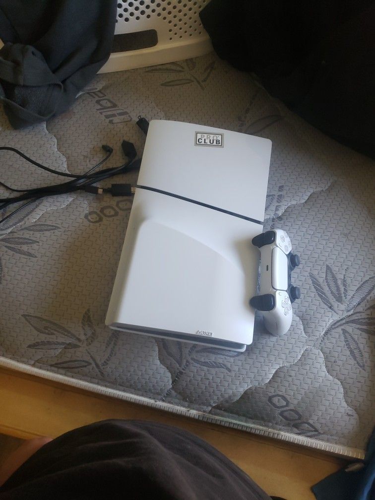 Ps5 Slim And Ps3 Included