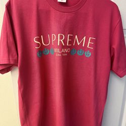 Supreme T-shirt Size Medium  $30