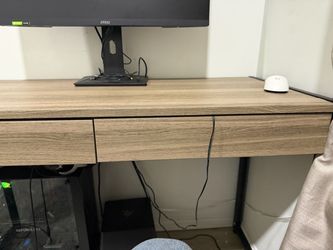 Wood Grain Desk with Drawers