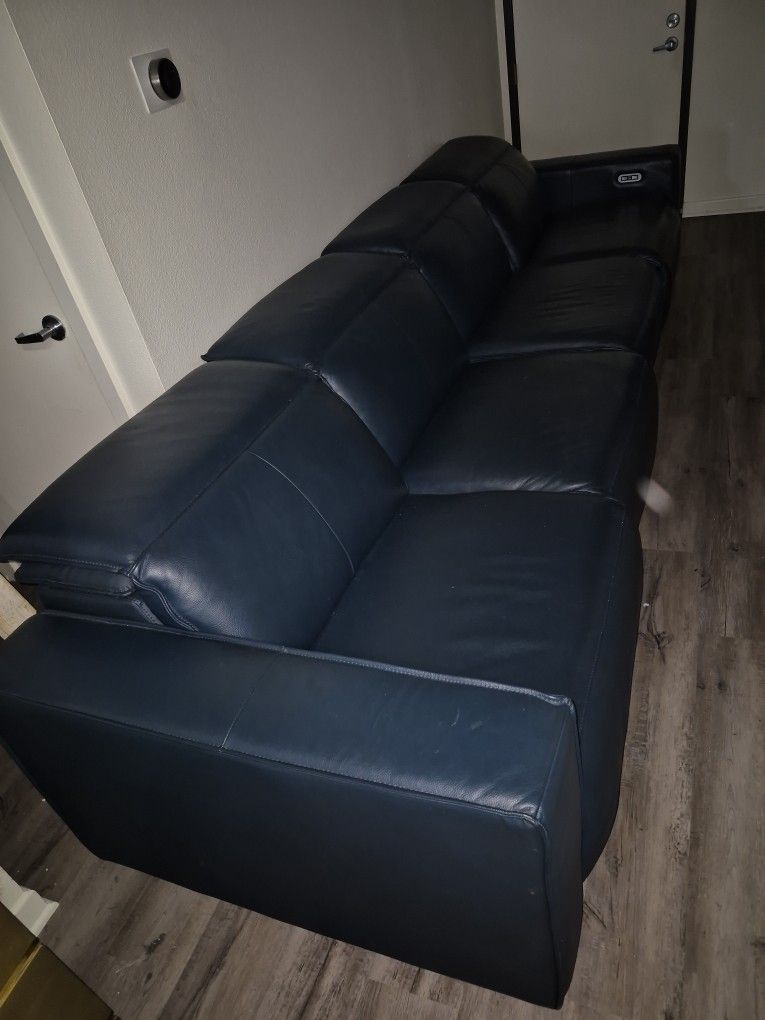 Leather Couch For Sale Great Condition