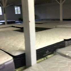 Queen Mattress Set For Sale