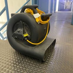 Vacuum/ Carpet Dryer 