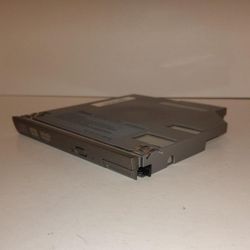 Dell Inspiron 510m 600m 8(contact info removed) 9100 CD DVD Burner Writer Drive C3284-A00