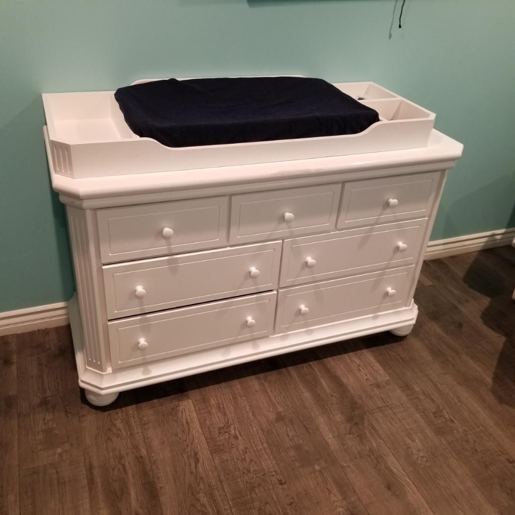 Sorelle Providence 7-Drawer Double Dresser in White + Changing Table