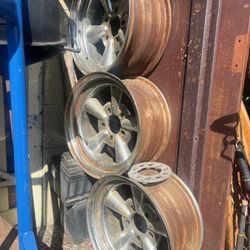 5 Lug Classic Rims Chevy? Ford? Buick?