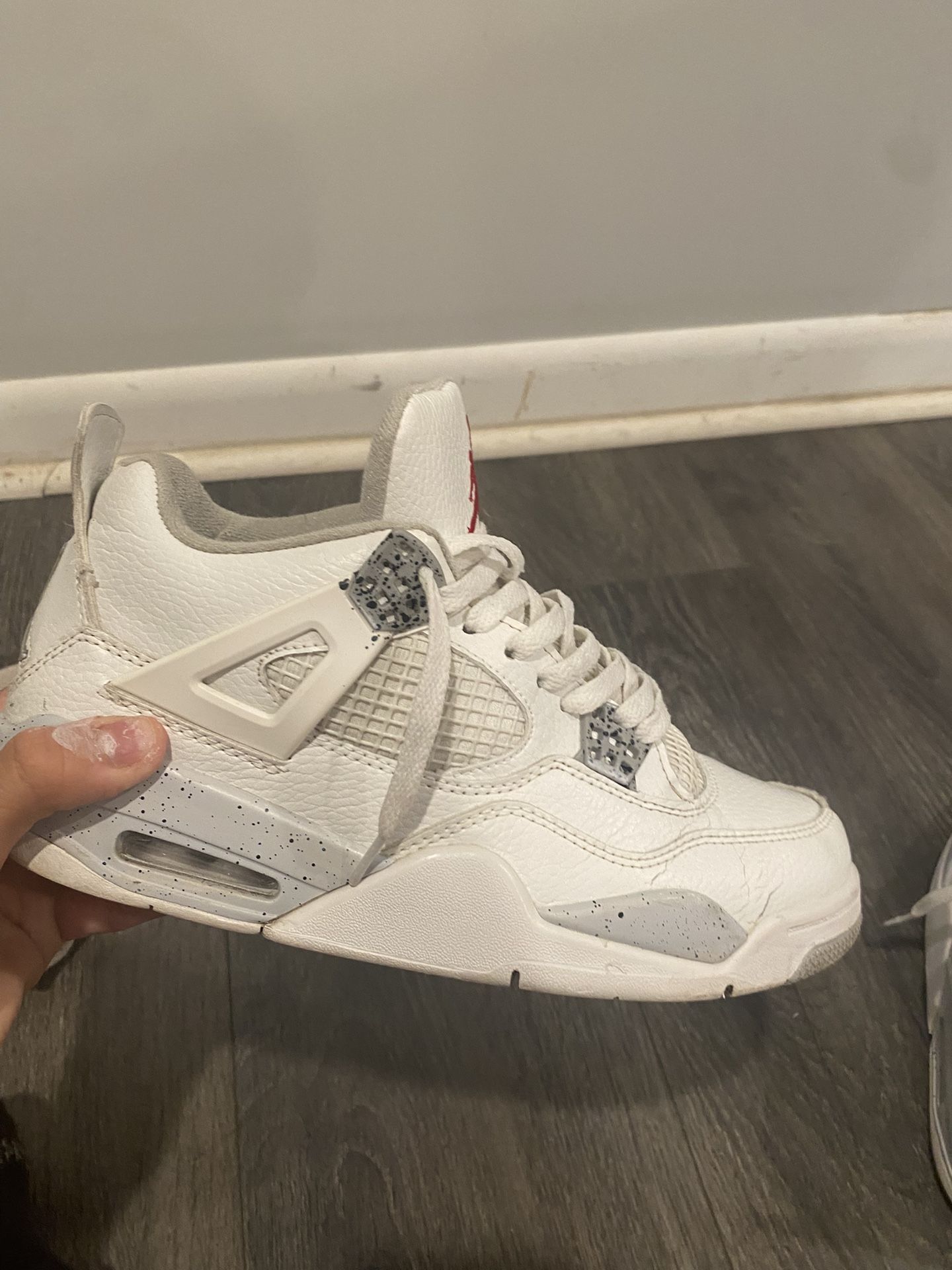 Jordan 4 ‘White Oreo’