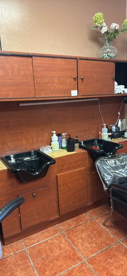 Hair washing Station with bowls