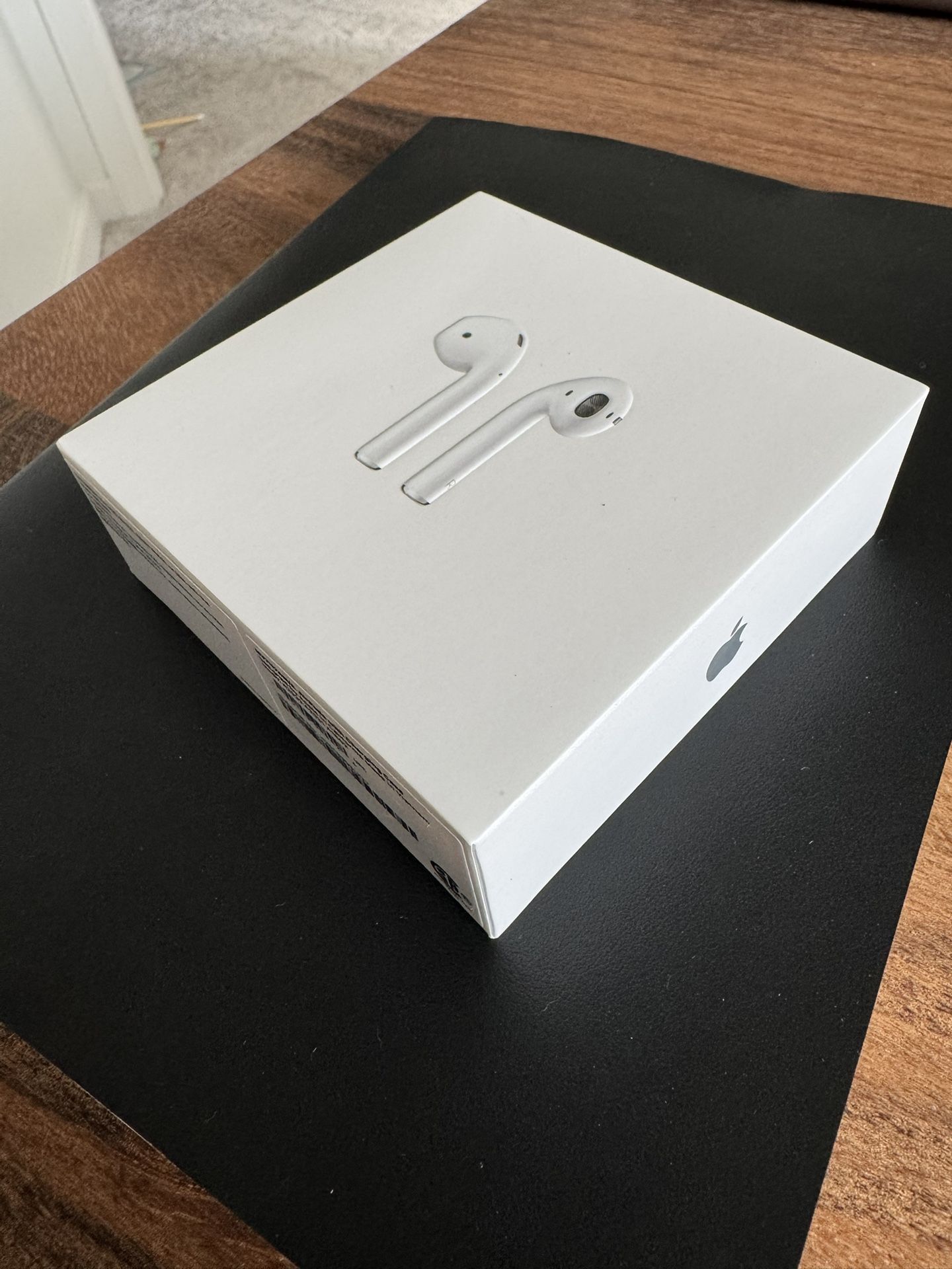 Apple AirPods
