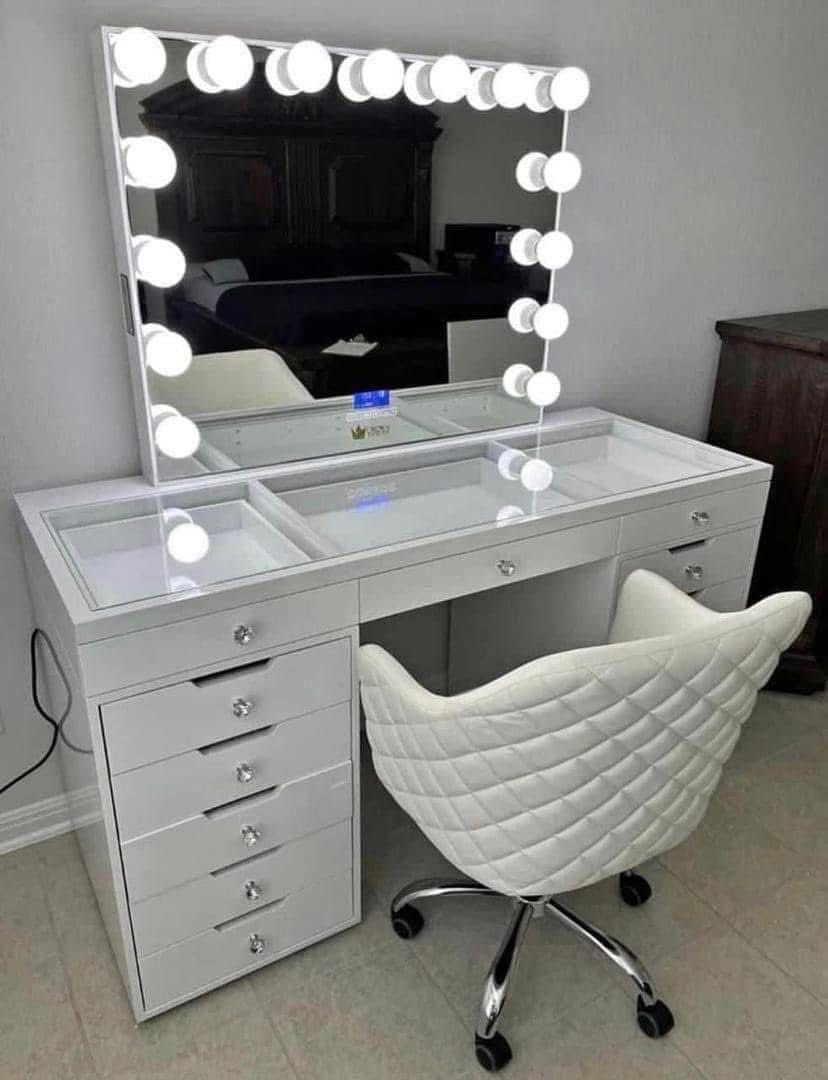Vanity With Desk And Chair