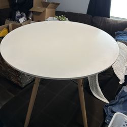 White Wood Table 
