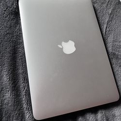Apple MacBook Pro 