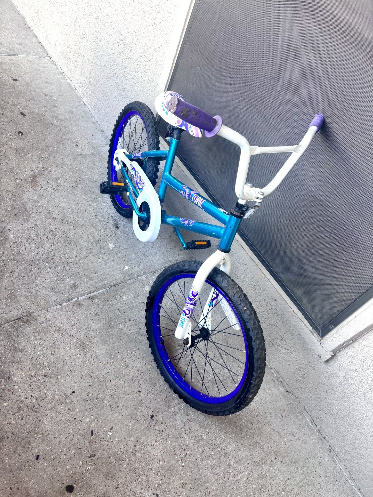 Girls Bike 45$
