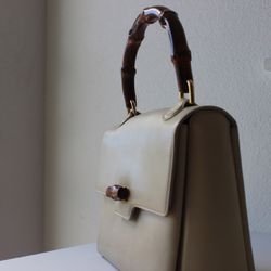 Gucci Convertible bamboo top handle leather Handbag
