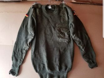 German Military Surplus Wool Sweater Med Size
