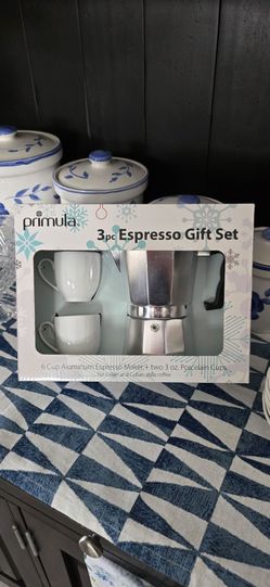 New Gift Set ~Primula 6 Cup Aluminum Espresso Maker + 2 White Porcelain Cups 3oz.