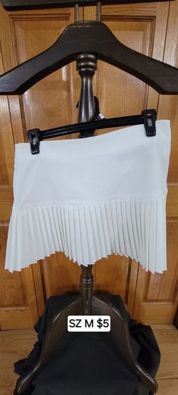 Womens White Skirt Size M