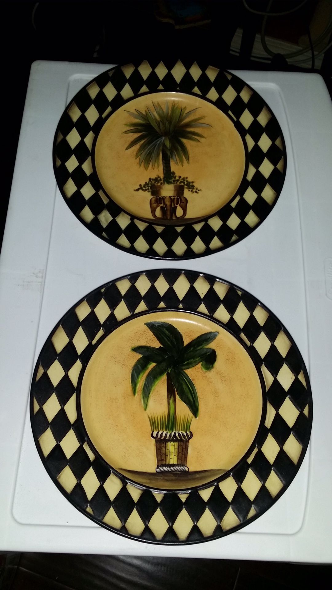 Home interior decor plates