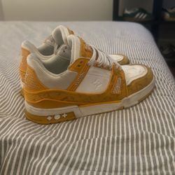 Louis Vuitton Trainer Orange 