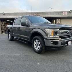 2018 Ford F150 XLT 4WD super Crew Cab