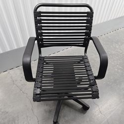 Lightweight Minimalist Office Chair