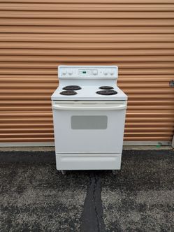 Stove GE SPECTRA CLEAN . DELIVERY AVAILABLE.