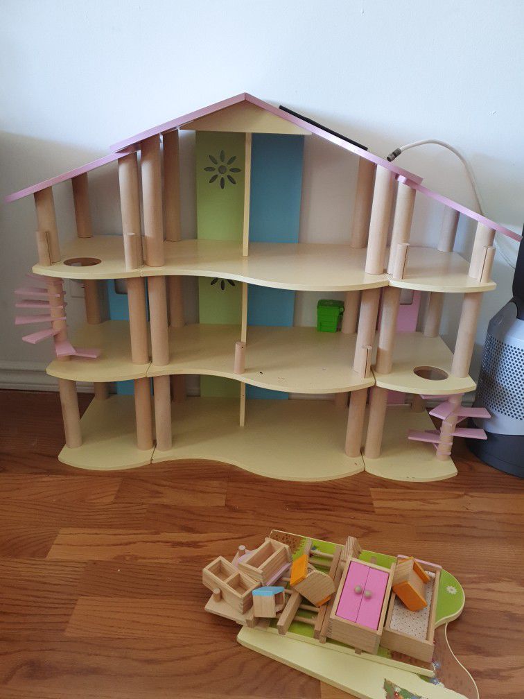 Doll House All Wood