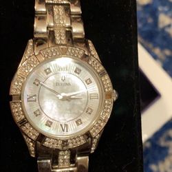 Bulova 💯✅Woman Watch