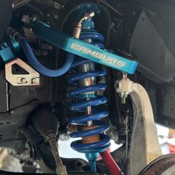 King Shocks W/ UCA In Stock