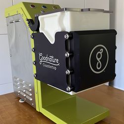 CT7 Goodnature Cold Press Juicer