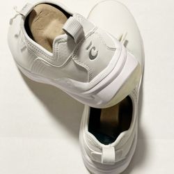 Clove Nurse Shoes 