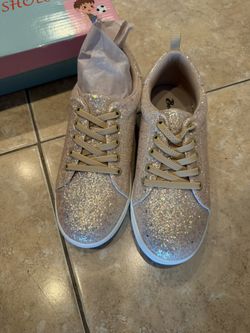 Girls Gold Sneakers Size 4