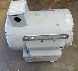 Three-Phase Light Converter motor