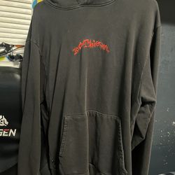 100 Thieves Sweater