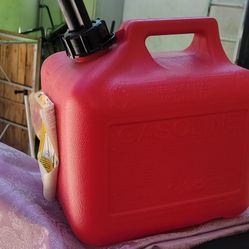 2 Gallon Gas Container