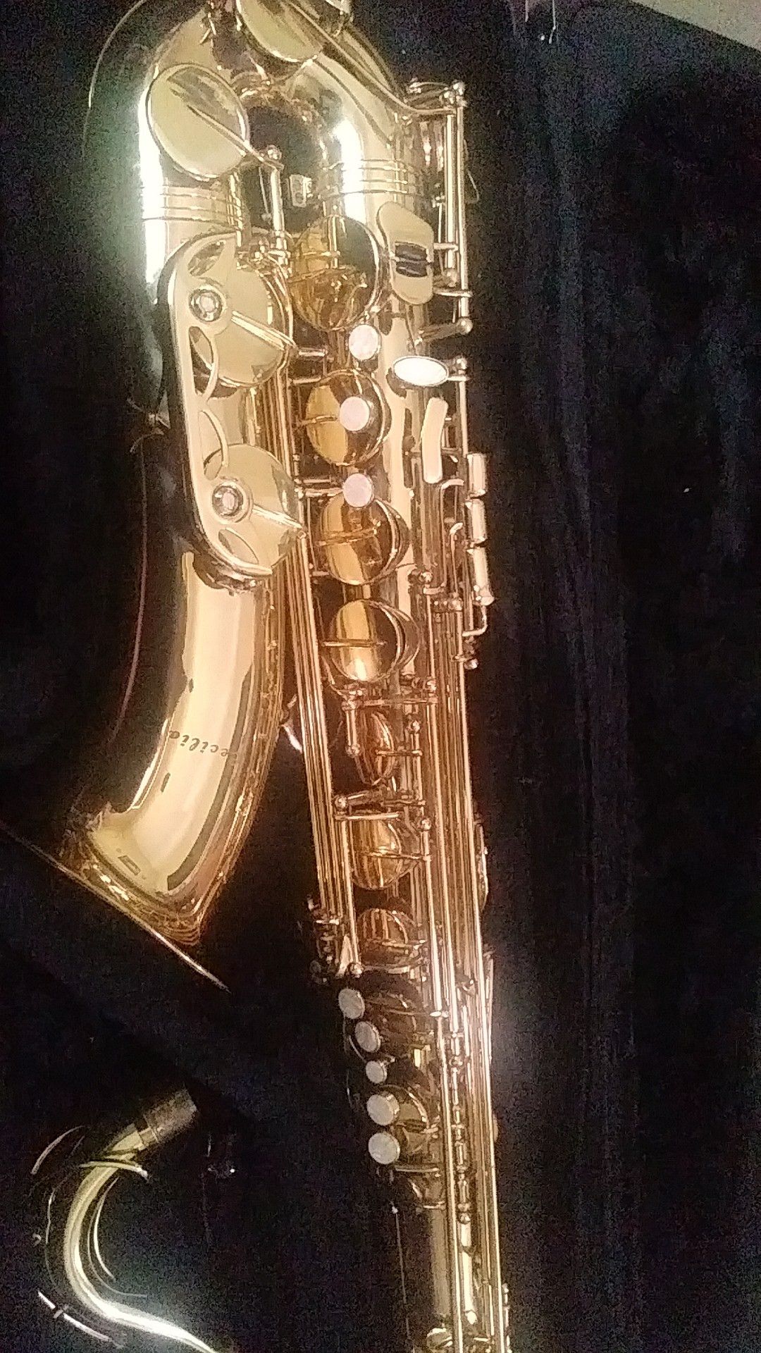 Cecila tenor saxophone