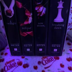 Twilight Books 