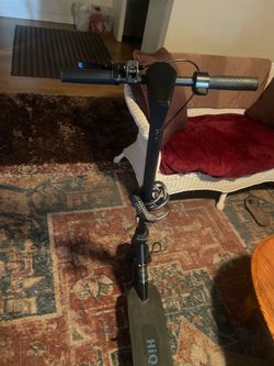 Electric scooter